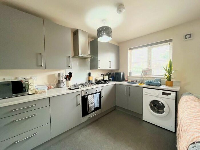 1 Bedroom Apartment To Rent In College Road, Leicester, Leicestershire, LE8