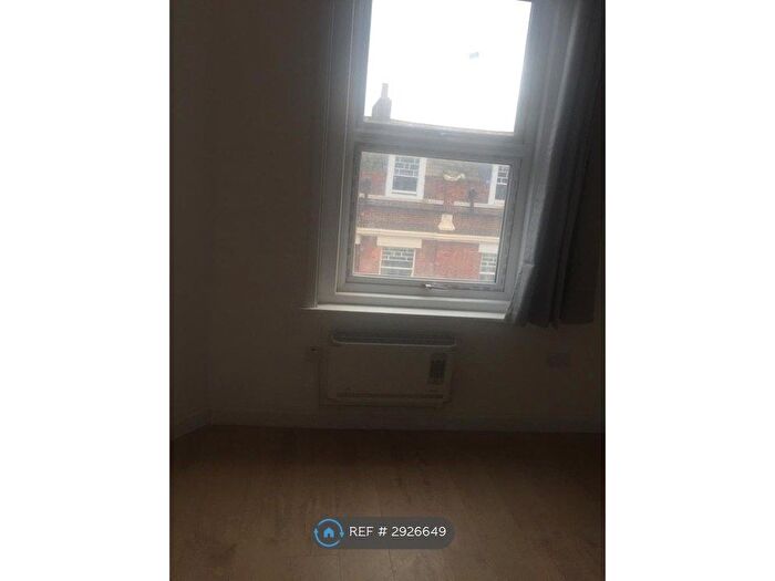 Studio To Rent In Broadway, London, W13