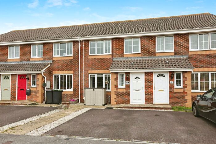 3 Bedroom Terraced House For Sale In Howard Close, Lee-On-The-Solent, PO13