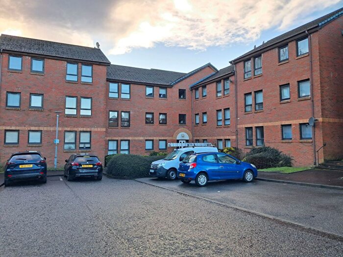 1 Bedroom Flat To Rent In Polsons Crescent, Paisley, PA2