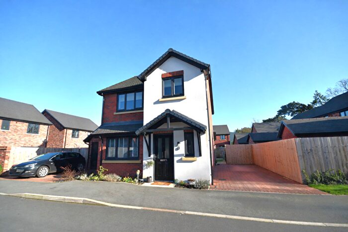 3 Bedroom Detached House For Sale In Halifax Close, Higher Heath, SY13