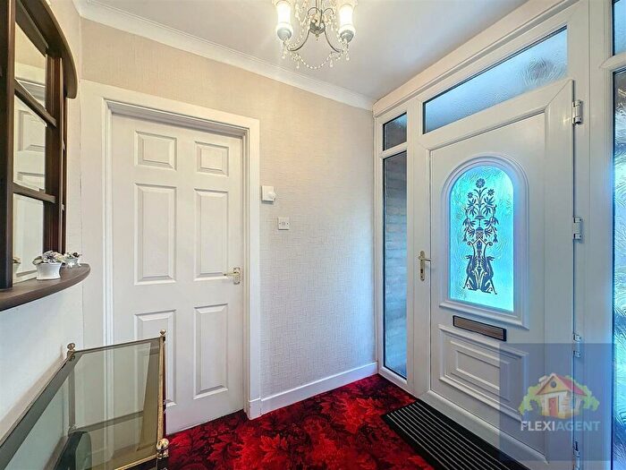 2 Bedroom Semi-Detached Bungalow For Sale In Preston New Road, Southport, PR9