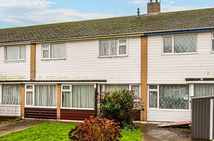 4 Bedroom Terraced House For Sale In Orpen Place, Selsey, PO20