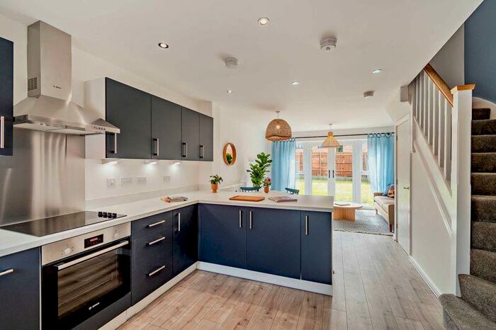 2 Bedroom House To Rent In Earsham Grove, Great Haddon, Peterborough, PE7