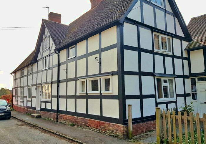 5 Bedroom Detached House For Sale In Main Street, Church Lench, Evesham, WR11