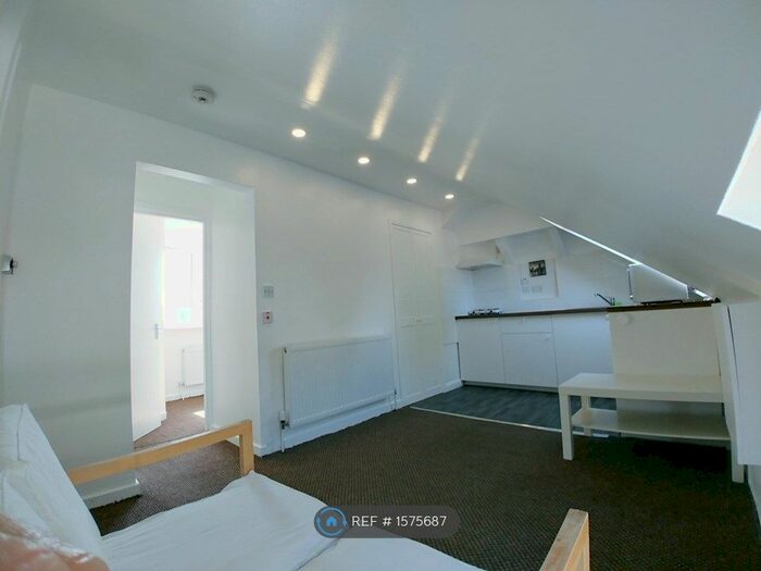 1 Bedroom Flat To Rent In Headstone Lane, London, HA2