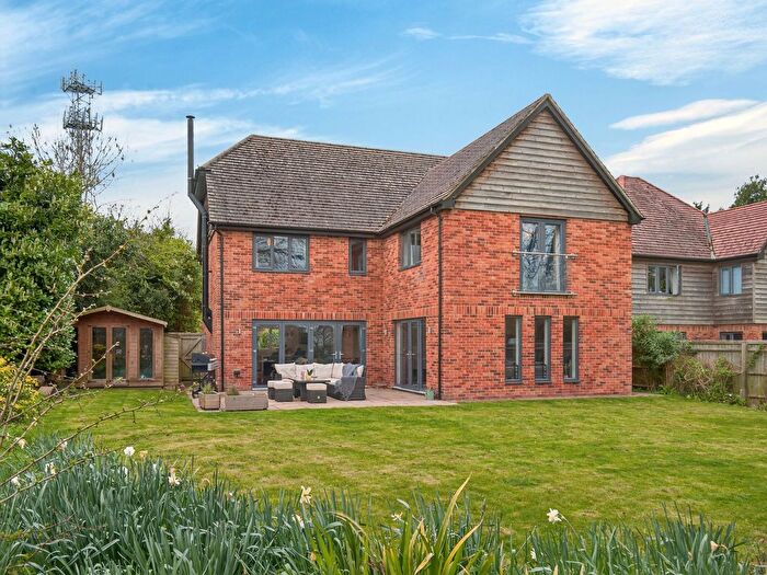 5 Bedroom Detached House For Sale In Rowstock, Didcot, OX11