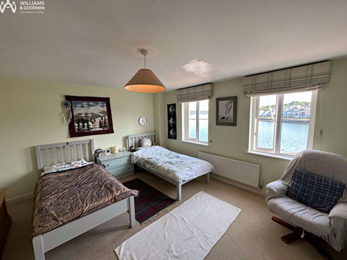 3 Bedroom Terraced House For Sale In Hen Gei Llechi, Y Felinheli, LL56