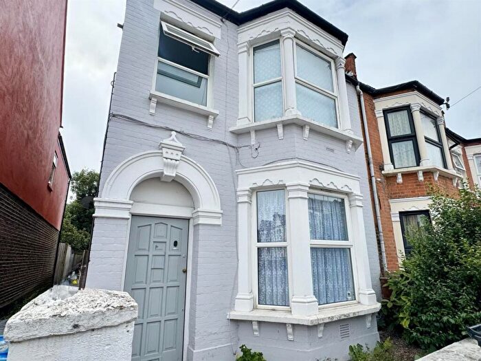 1 Bedroom Flat For Sale In Nova Road, Croydon, CR0