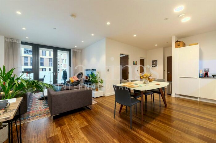 2 Bedroom Apartment To Rent In Hornbeam House, Quebec Way, Canada Water, London, SE16