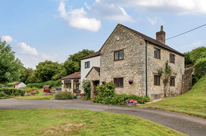 4 Bedroom Detached House For Sale In Bengrove, Camerton, Bath, Somerset, BA2