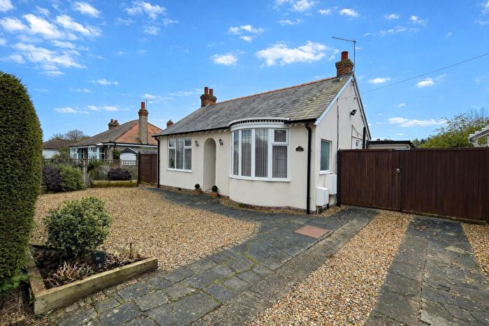 3 Bedroom Detached Bungalow For Sale In Hillside Road, Blacon, Chester, CH1
