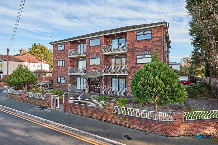 2 Bedroom Flat For Sale In Mersey Road, Aigburth, L17
