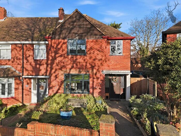 3 Bedroom End Of Terrace House For Sale In Crows Road, Epping, CM16