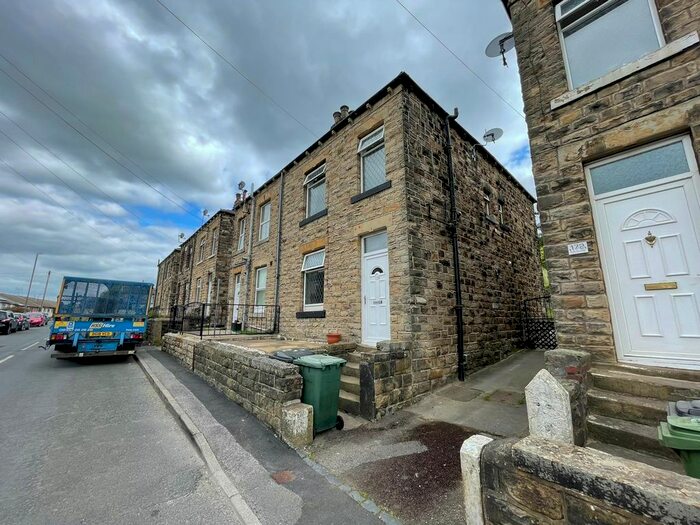 1 Bedroom Terraced House To Rent In Commonside, Hanging Heaton, Batley, WF17