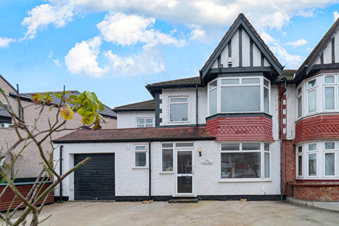 4 Bedroom Semi Detached House For Sale In The Dene, Wembley, HA9