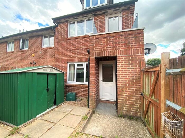 1 Bedroom Maisonette To Rent In Devonshire Road, Carshalton, SM5
