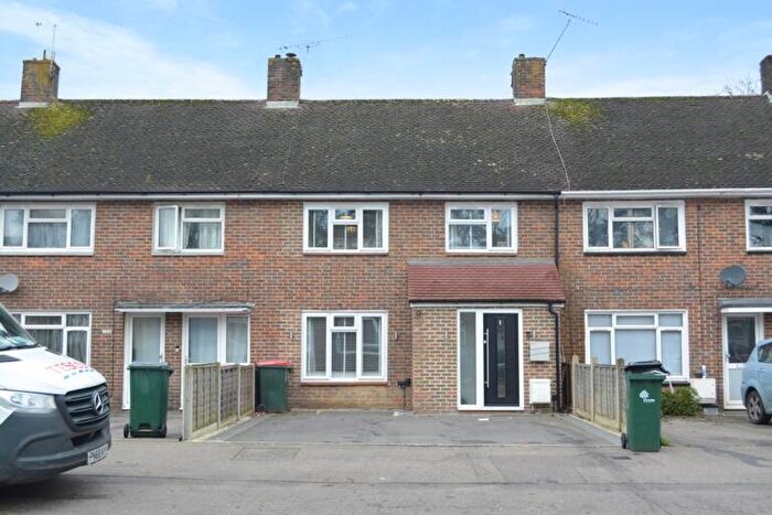 3 Bedroom House To Rent In Warren Drive, Ifield, RH11