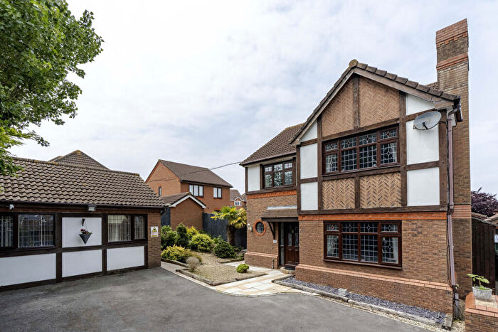 4 Bedroom Detached House For Sale In Myrtleberry Mead, Weston-super-Mare, Somerset, BS22