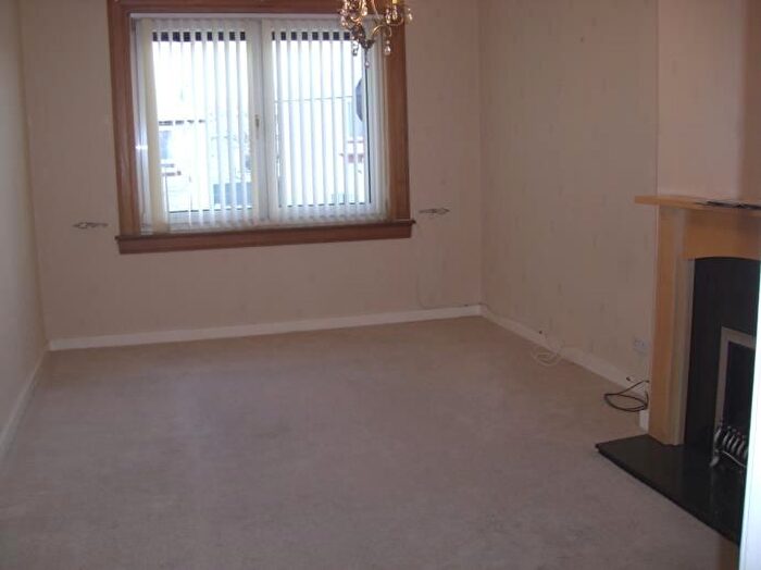 2 Bedroom Villa To Rent In Stenhouse Street East, Edinburgh, EH11