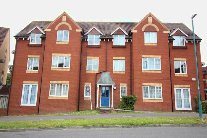 2 Bedroom Flat To Rent In Pinkers Mead, Emersons Green, Bristol, BS16