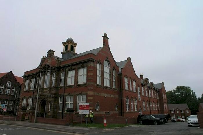 1 Bedroom Flat To Rent In Crocketts Lane, Smethwick, B66