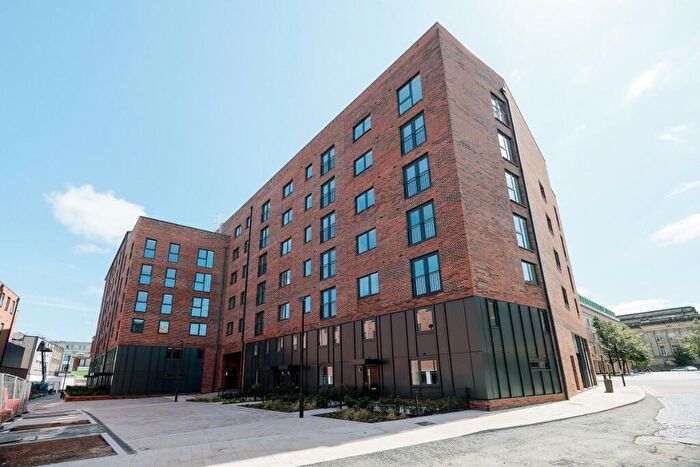 2 Bedroom Duplex To Rent In Deansgate Gardens, Central Street, Bolton, Greater Manchester, BL1