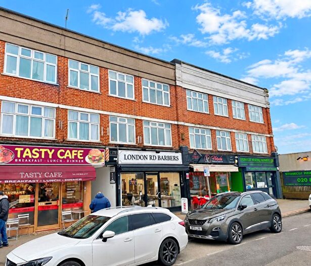 2 Bedroom Flat For Sale In (A) London Road, Cheam, Sutton, SM3