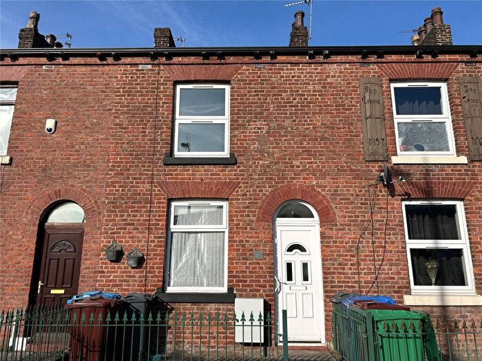 2 Bedroom Terraced House For Sale In Moston Lane, Manchester, Greater Manchester, M40