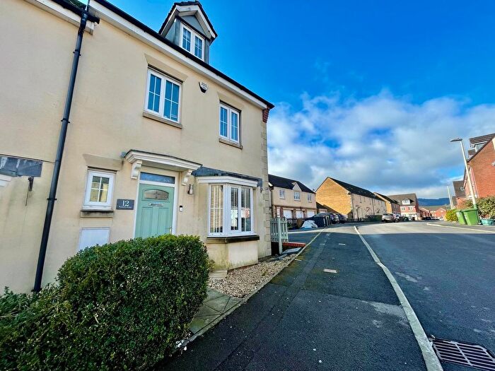 4 Bedroom Semi Detached House For Sale In Foundry Road, Risca, Newport, NP11