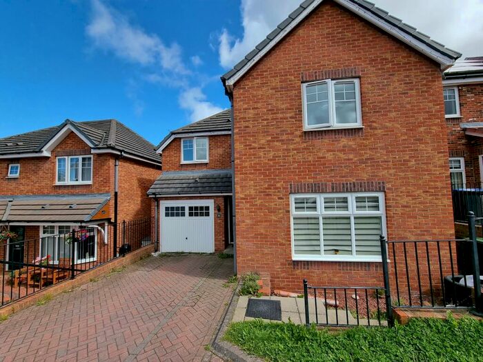 4 Bedroom Detached House For Sale In Wesley Lea, Castleside, DH8