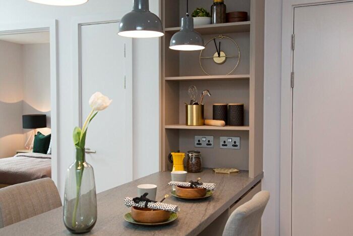 2 Bedroom Apartment To Rent In Old Mill Street, Manchester, Greater Manchester, M4