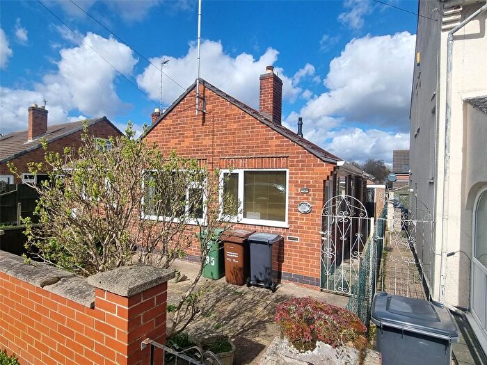 2 Bedroom Bungalow To Rent In Byron Street, Loughborough, Leicestershire, LE11