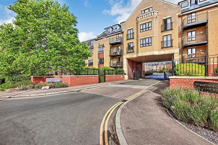 2 Bedroom Flat For Sale In St. Bartholomews Court, Riverside, Cambridge, CB5