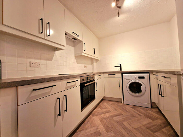2 Bedroom Apartment To Rent In Trafalgar Wharf, Mountbatten Close, Preston, PR2