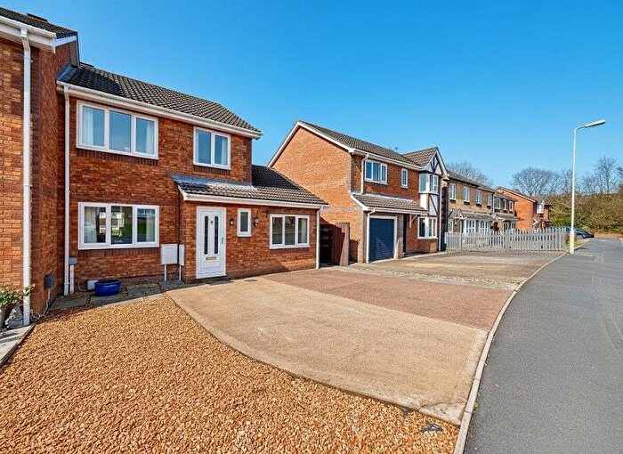 3 Bedroom Semi-Detached House For Sale In Ffordd Helygen, Llanharry, Pontyclun, Rhondda Cynon Taff., CF72