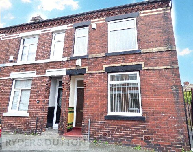 2 Bedroom End Of Terrace House To Rent In Scarborough Street, Moston, Manchester, M40