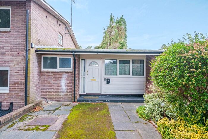 Bungalow To Rent In Waverley Court, Southcote Road, Reading, RG30