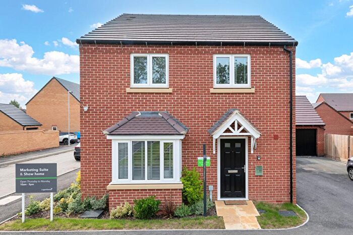 4 Bedroom Detached House For Sale In Oak Grove, Dunton, SG18