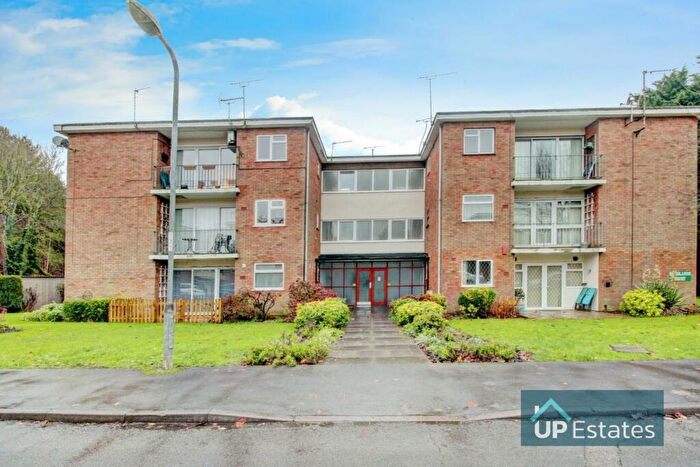 2 Bedroom Apartment For Sale In Woodlands Court, Binley Woods, Coventry, CV3