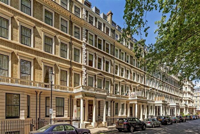 2 Bedroom Flat To Rent In Ashburn Gardens, London, SW7