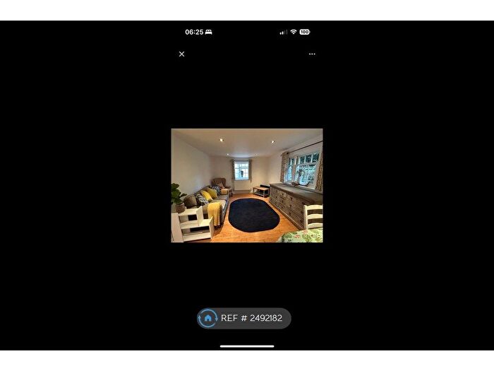 1 Bedroom Flat To Rent In Hill House, Midgham, RG7