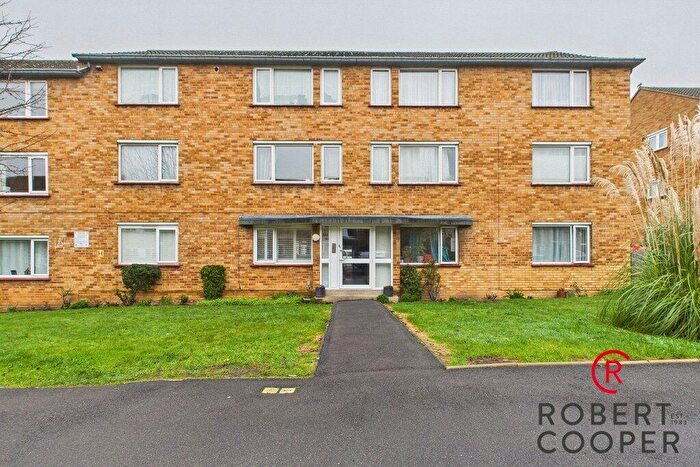 2 Bedroom Apartment To Rent In Rodwell Close, Ruislip, HA4