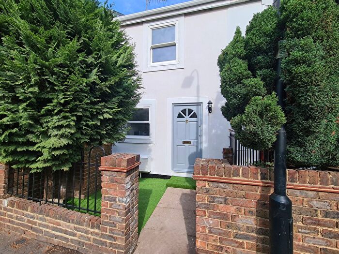 2 Bedroom Terraced House To Rent In Munden Street, London, W14