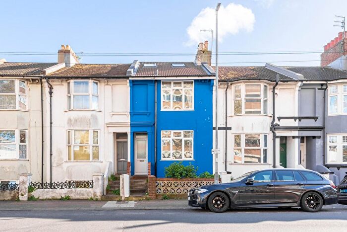 4 Bedroom Terraced House For Sale In Clarendon Road, Hove, BN3