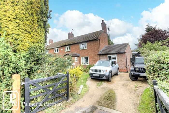 3 Bedroom Semi-Detached House For Sale In Malting Green Road, Layer-de-la-Haye, Colchester, Essex, CO2