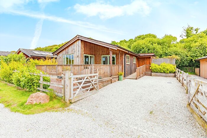 3 Bedroom Bungalow For Sale In Meadowside Farm, Winnards Perch, St. Columb, Cornwall, TR9