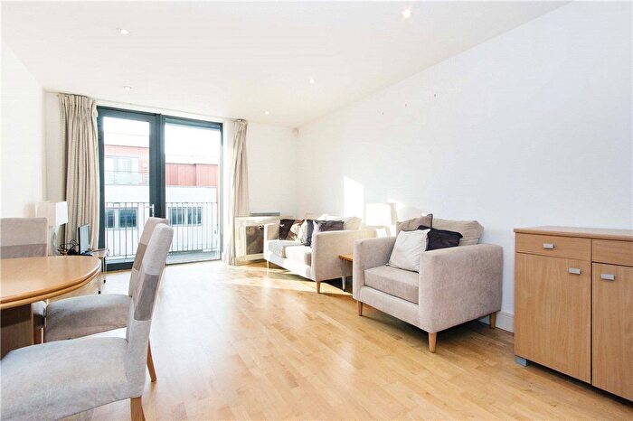 1 Bedroom Flat To Rent In City Walk, London, SE1