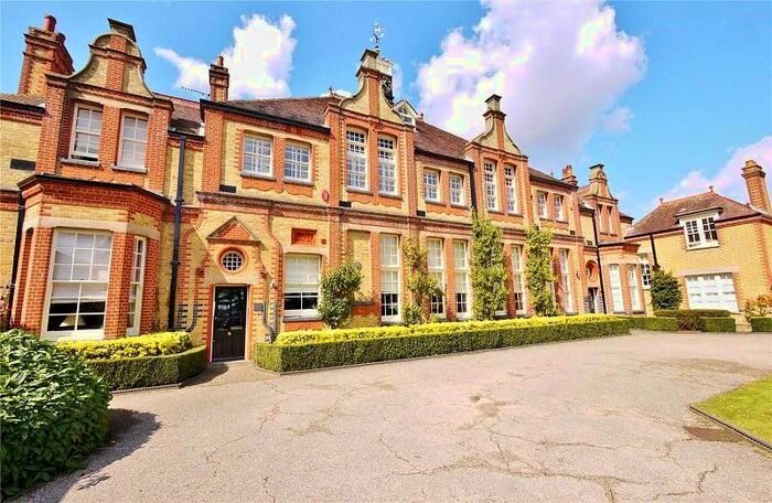 2 Bedroom Flat To Rent In Elmbridge Hall, Ongar Road, Fyfield, CM5
