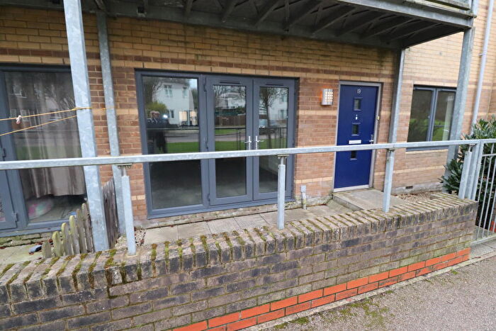 2 Bedroom Maisonette To Rent In The Base - Brentwood, CM14